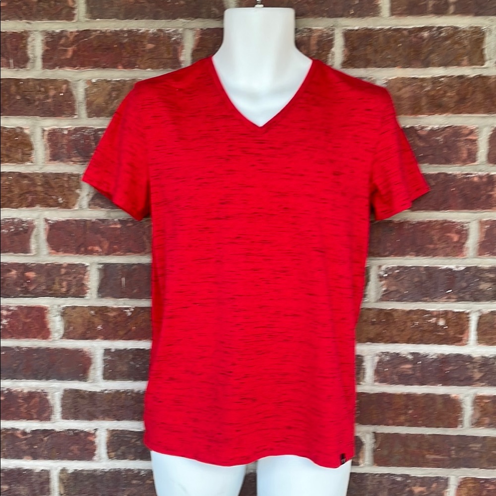 Men’s Red And Black American Eagle V-Neck Core Flex Shirt Size Small